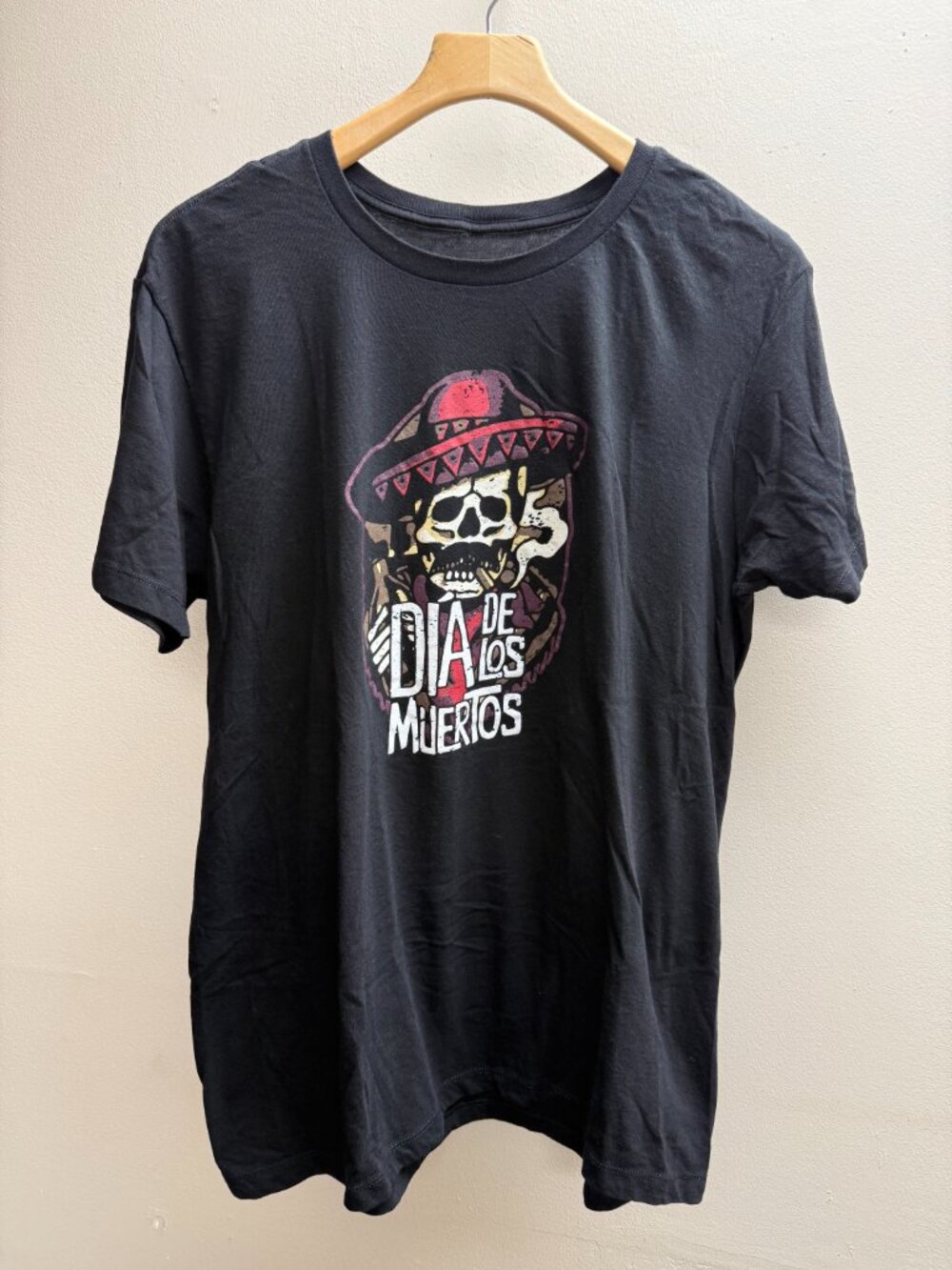Moonshine Spirit Dia De Los Muertos Men's XL short sleeve t-shirt